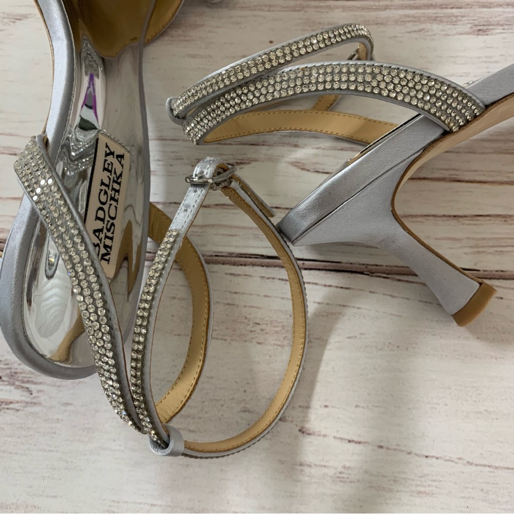 Badgley Mischka Brand Remi Statement Kitten Heel - Picture 8 of 14